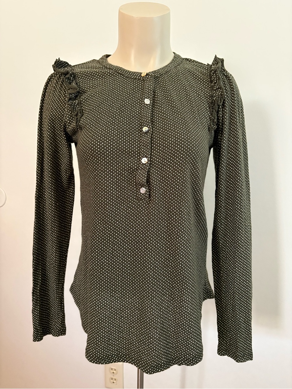Lucky Brand Green Polka Dot Ruffle Henley Knit Long Sleeve Top Size S/P